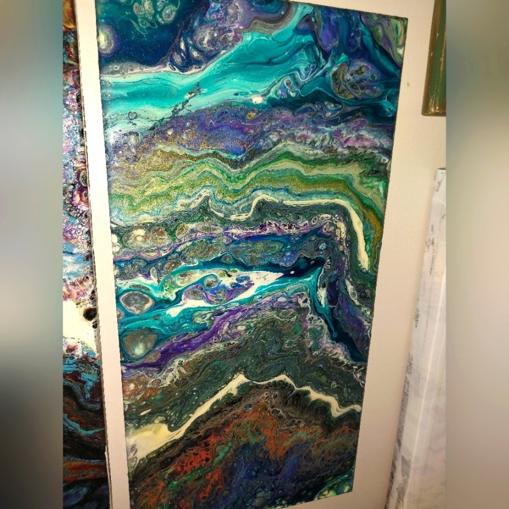 Acrylic pour
